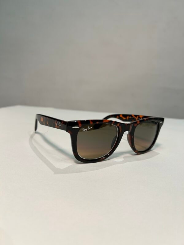Lentes de sol Ray Ban New wayfarer carey
