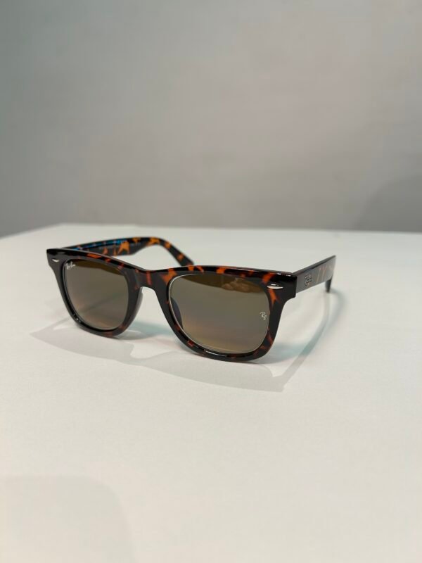 Lentes de sol Ray Ban New wayfarer carey
