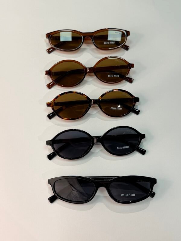 Miu Miu Eyewear lentes ovaladas 🔥